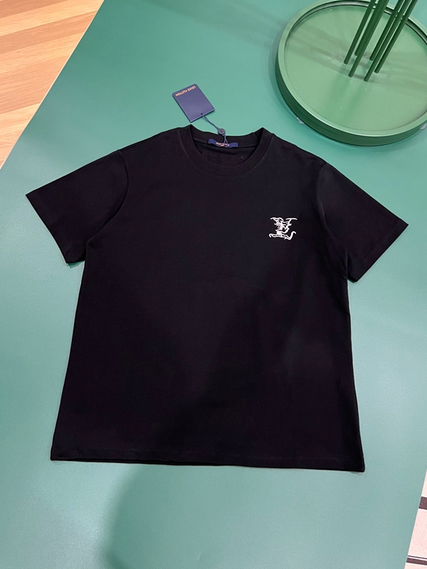 ブランドTシャツ背面デザイン